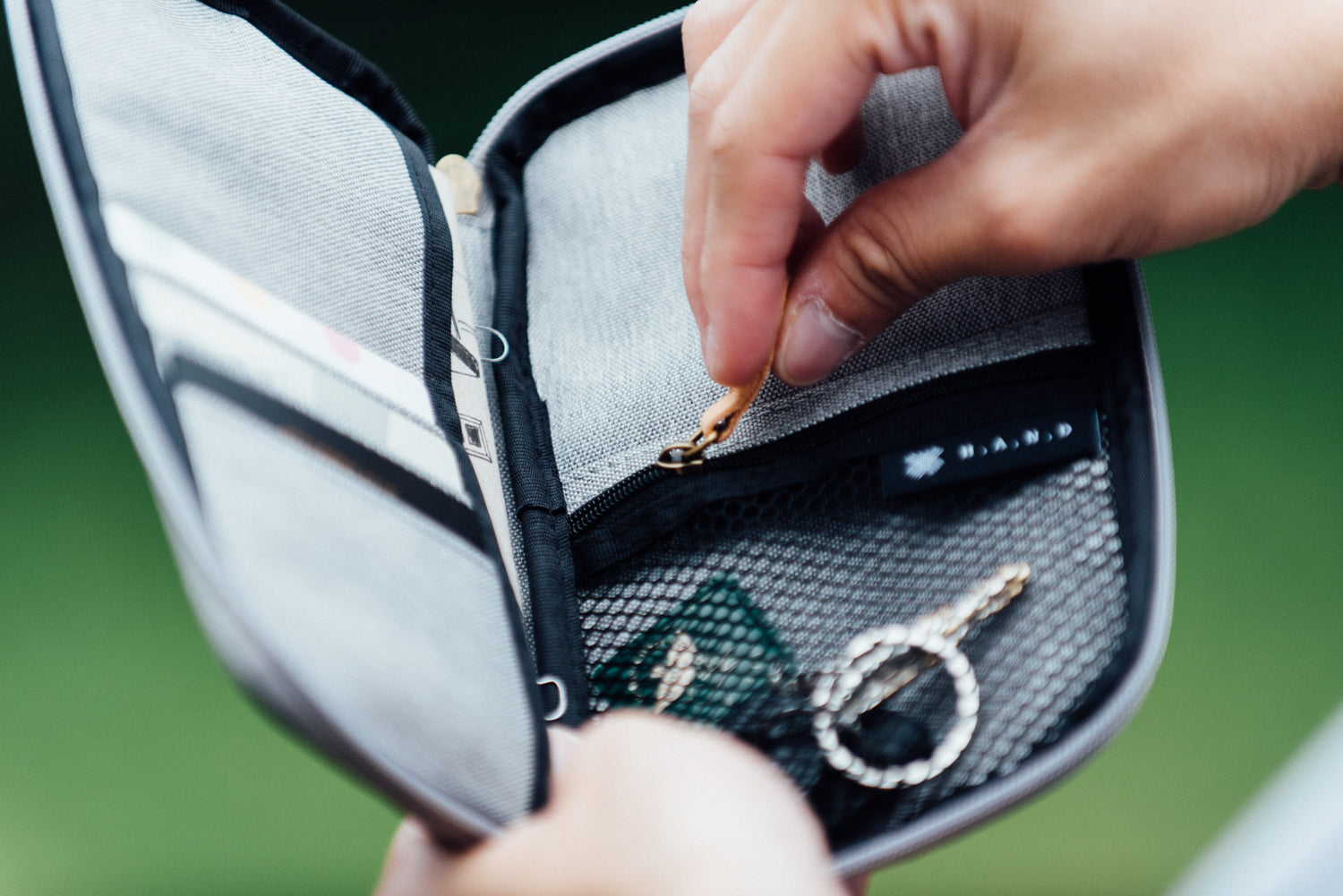 Gray Urban Wallet - WEMUG