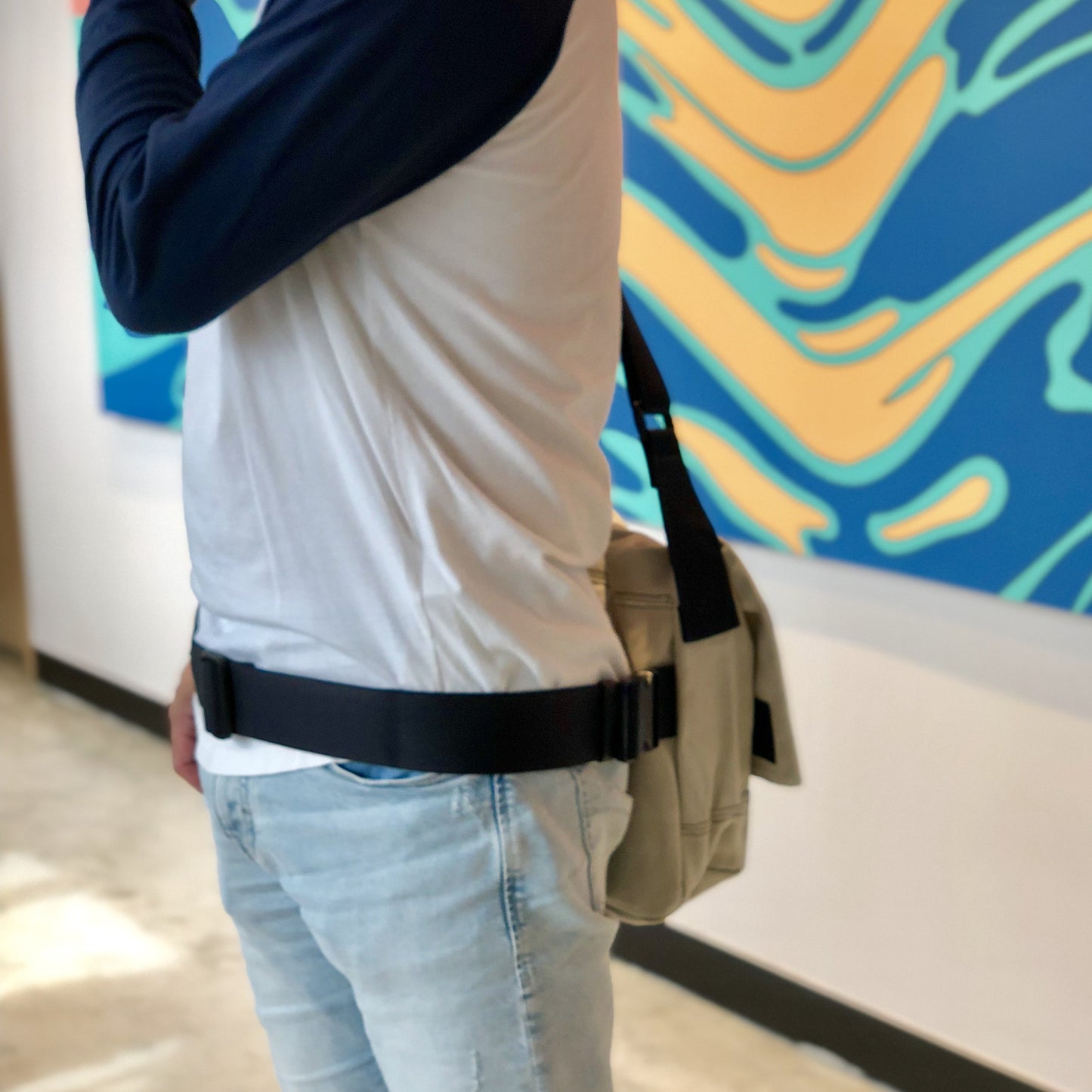 Messenger Bag - Light Grey - WEMUG