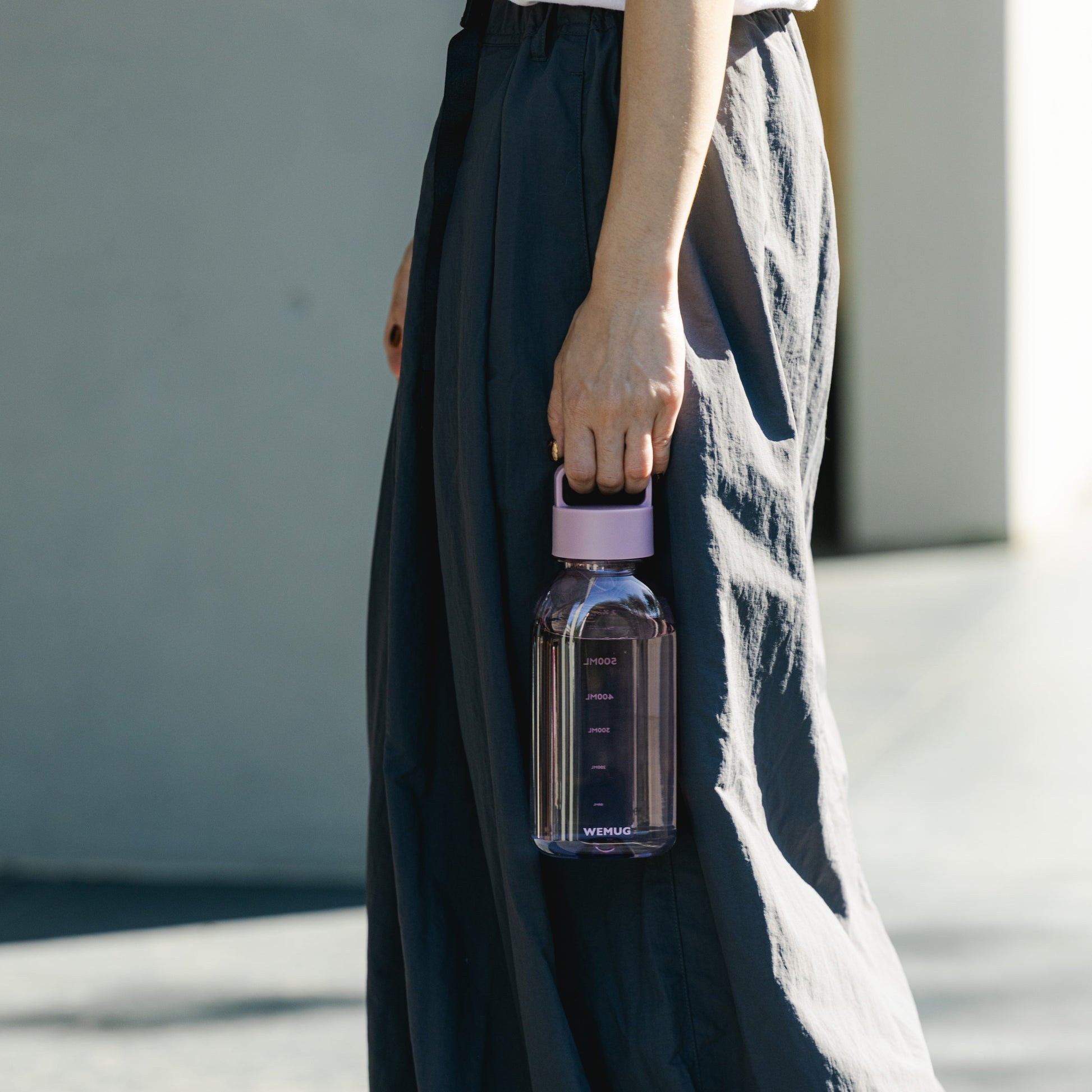 WEMUG Mini Giant Bottle (25.7 fl oz) 760ml light weight durable drink bottle - WEMUG