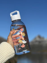 Load image into Gallery viewer, WEMUG Giant Bottle 1000ml plastic water bottle for sports and travelling