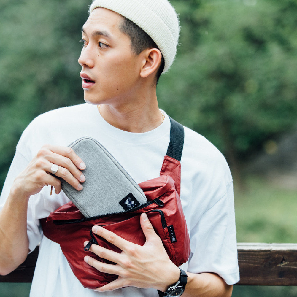 Gray Urban Wallet - WEMUG