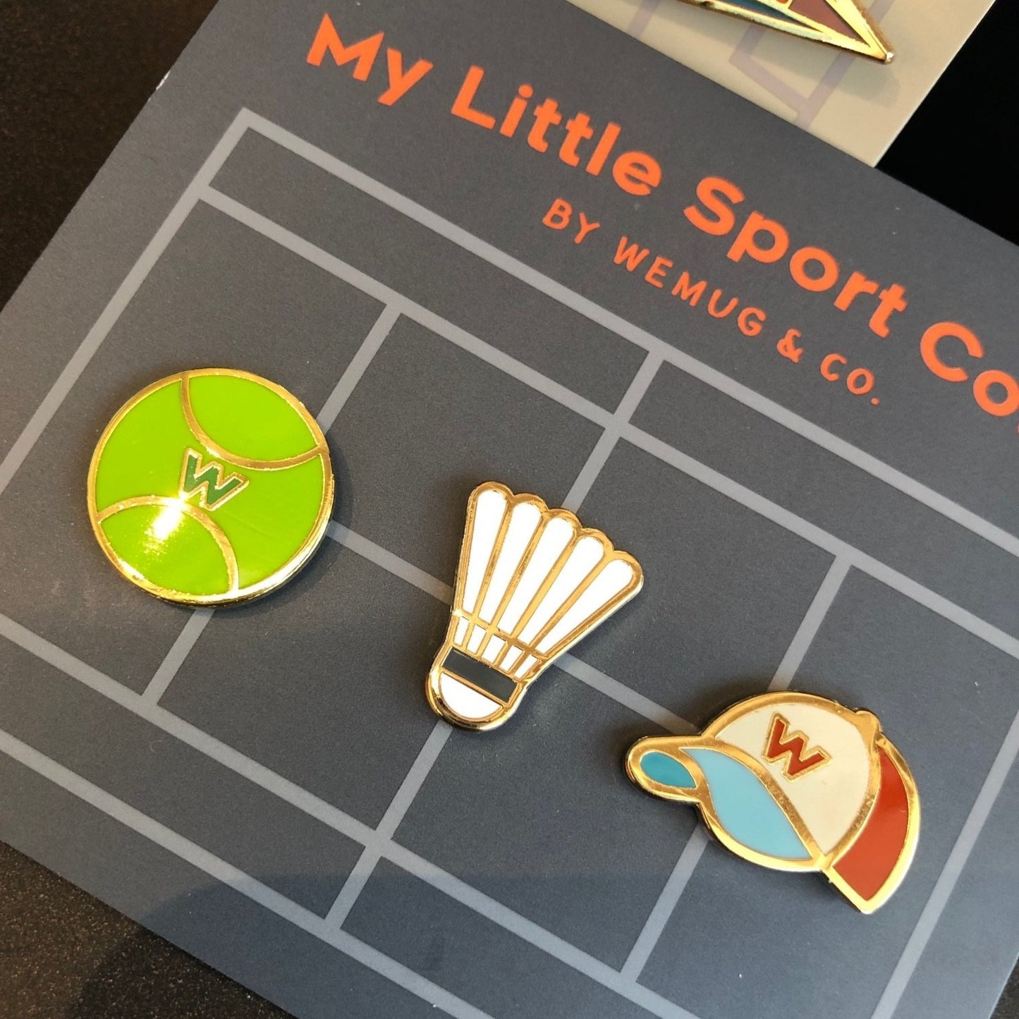 Sport Club Pin - WEMUG