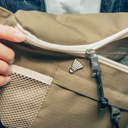 Sport Club Pin - WEMUG